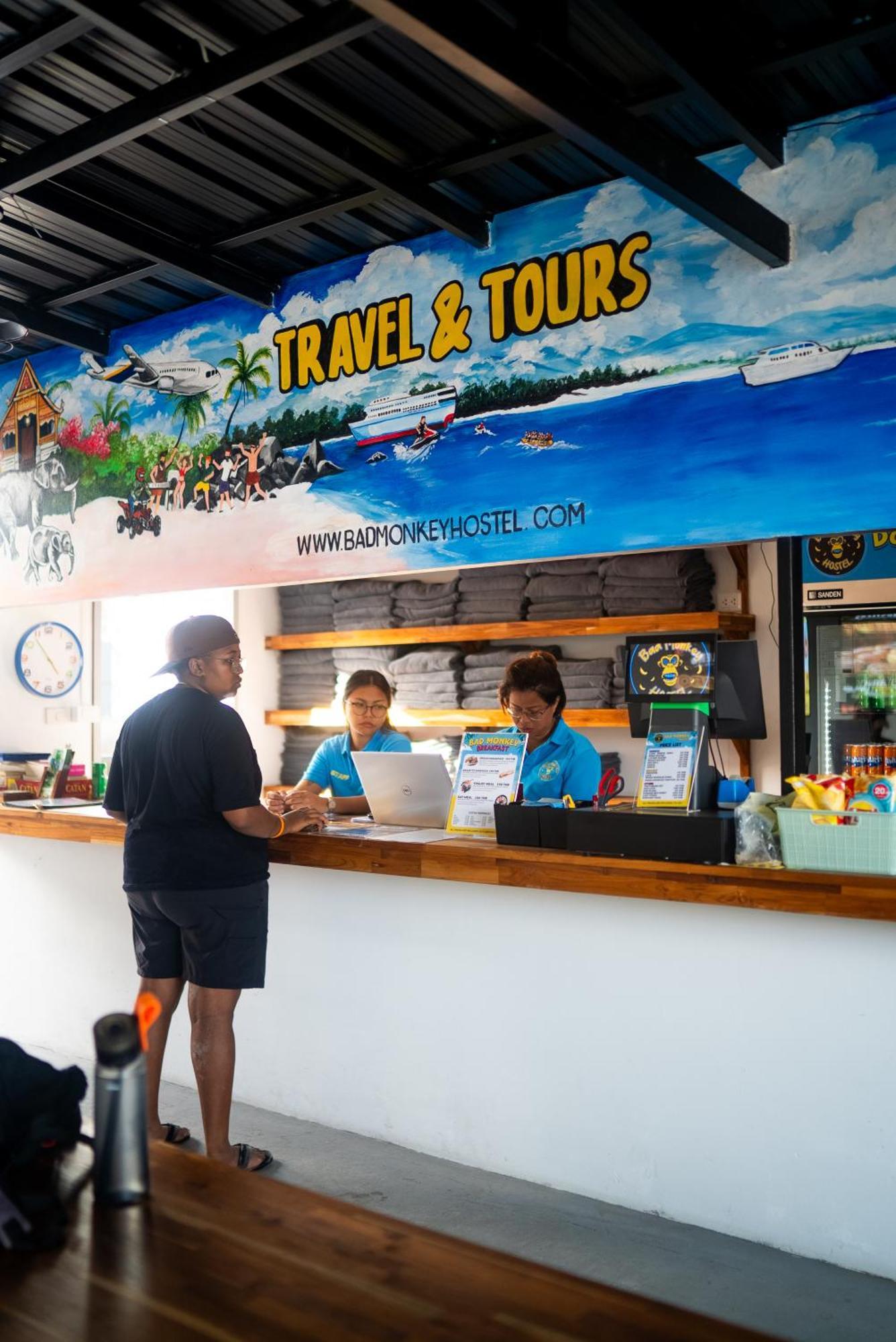 Bad Monkey Samui Hostel Chaweng Plajı Dış mekan fotoğraf